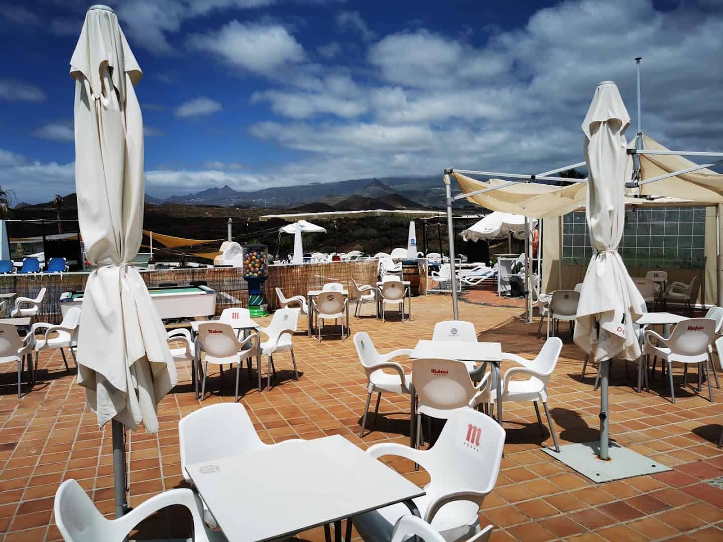 Bar Cafetería Marianne: Imbiss in Punta del Hidalgo auf Teneriffa