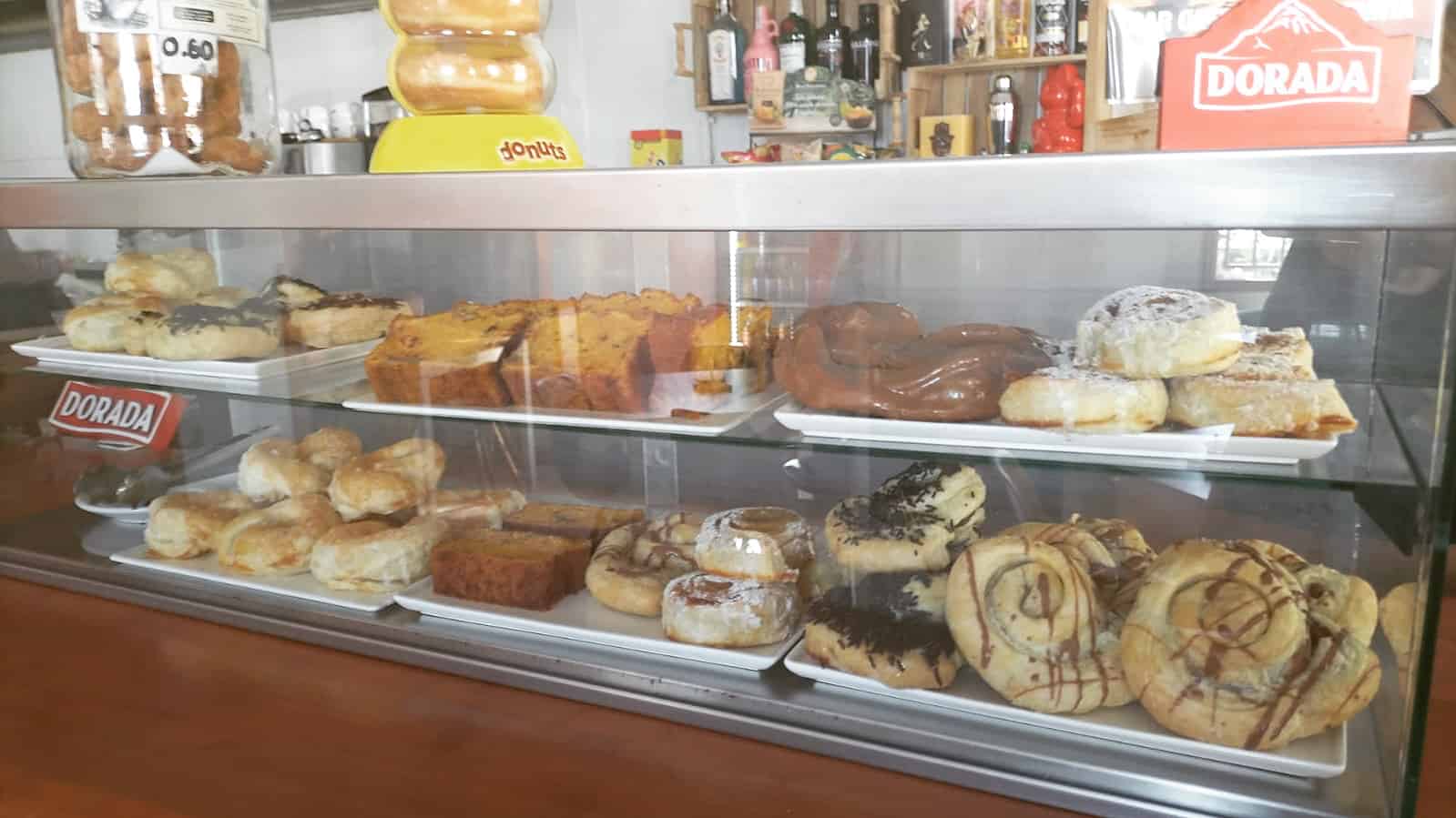 Bar Zebenzui: Imbiss in Punta del Hidalgo auf Teneriffa