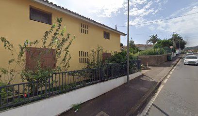 JULNIE SL: Restaurant in La Laguna auf Teneriffa