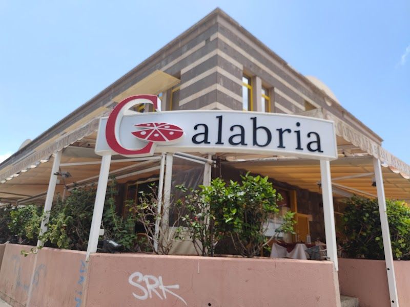 Restaurante Pizzería Calabria Juan XXIII: Pizzeria in Las Palmas de Gran Canaria