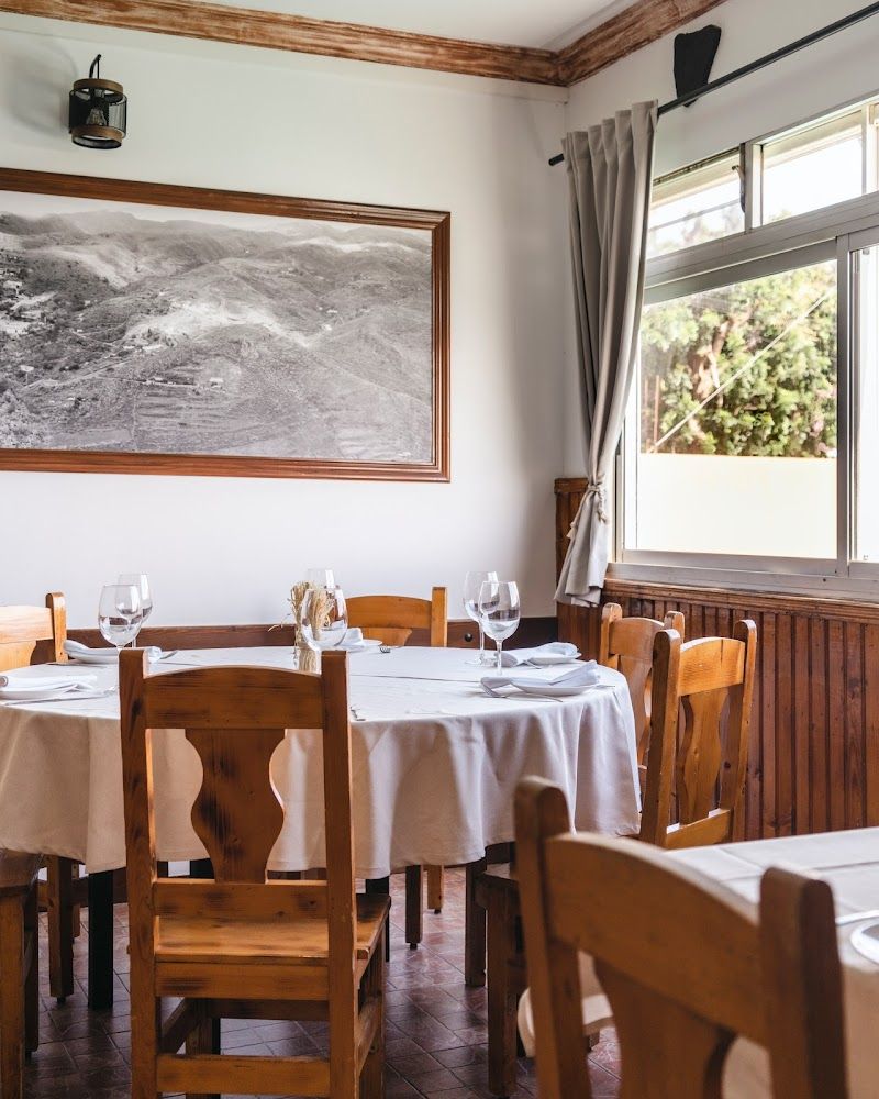 Restaurante La Pasadilla Asador: Restaurant in La Pasadilla