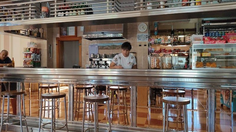 Bar Parada: Bar in Santiago del Teide auf Teneriffa