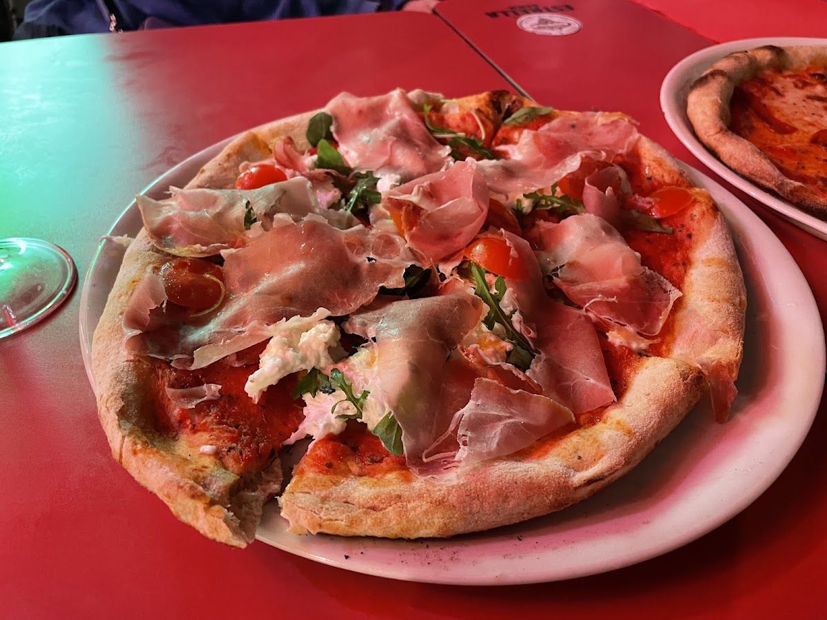 Pizza Bar Tijuana: Pizzeria in Playa de las Américas