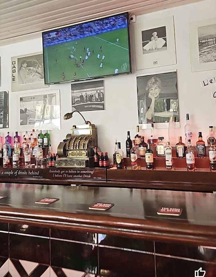 Legends: Bar in San Miguel de Abona