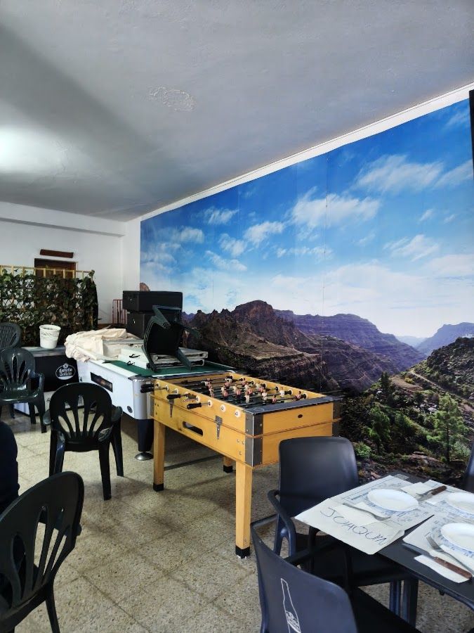Bar montañon: Bar in Puerto de Mogán