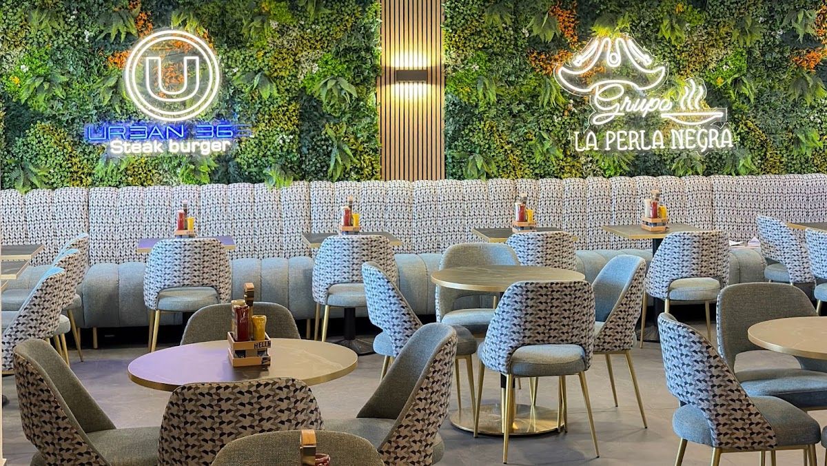Urban 365 Restaurant & Lounge | Alcampo La Laguna: Burger-Restaurant in La Laguna