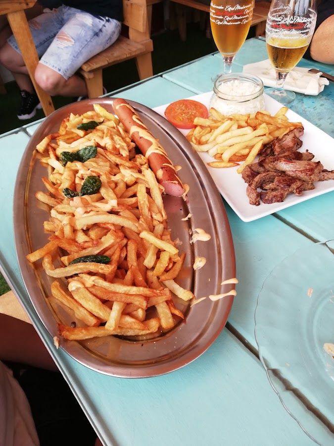 Soledad Big Waves: Restaurant in Moya
