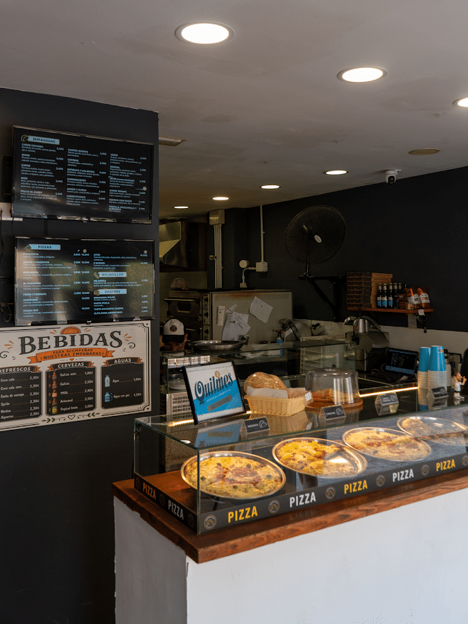 Nuestro Estilo Empanadas: Restaurant in Corralejo
