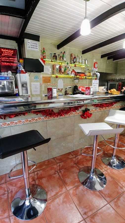 Bar Cafetería Ferraro: Bar in Santa Cruz de Tenerife