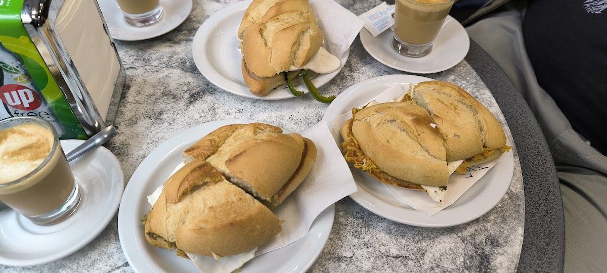 Cafetería Loare: Café in Santa Cruz de Tenerife