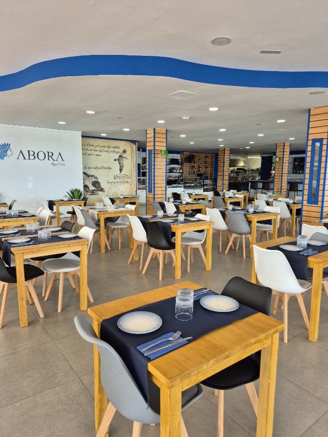 Abora Restaurante – Comida Canaria Corralejo: Restaurant in Corralejo