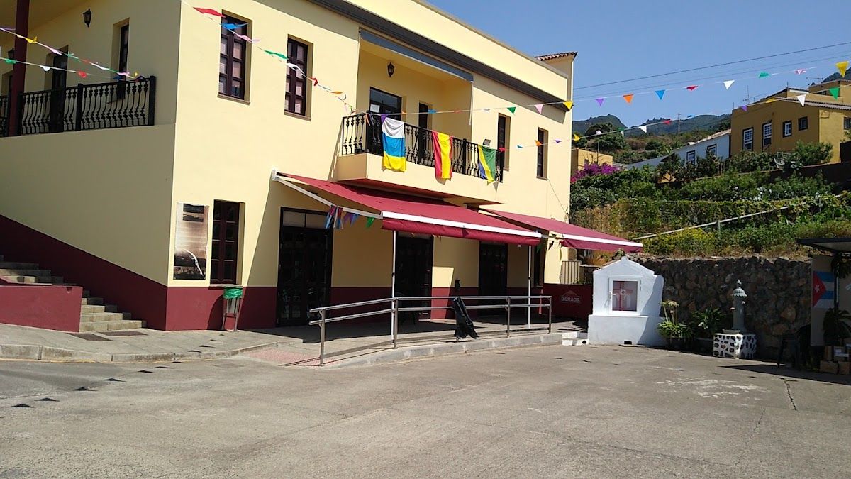 Bar Arepera La Fuente: Bar in Barlovento